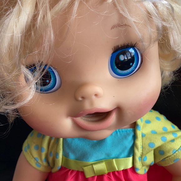 2010 MY REAL BABY - Picture 2 of 4